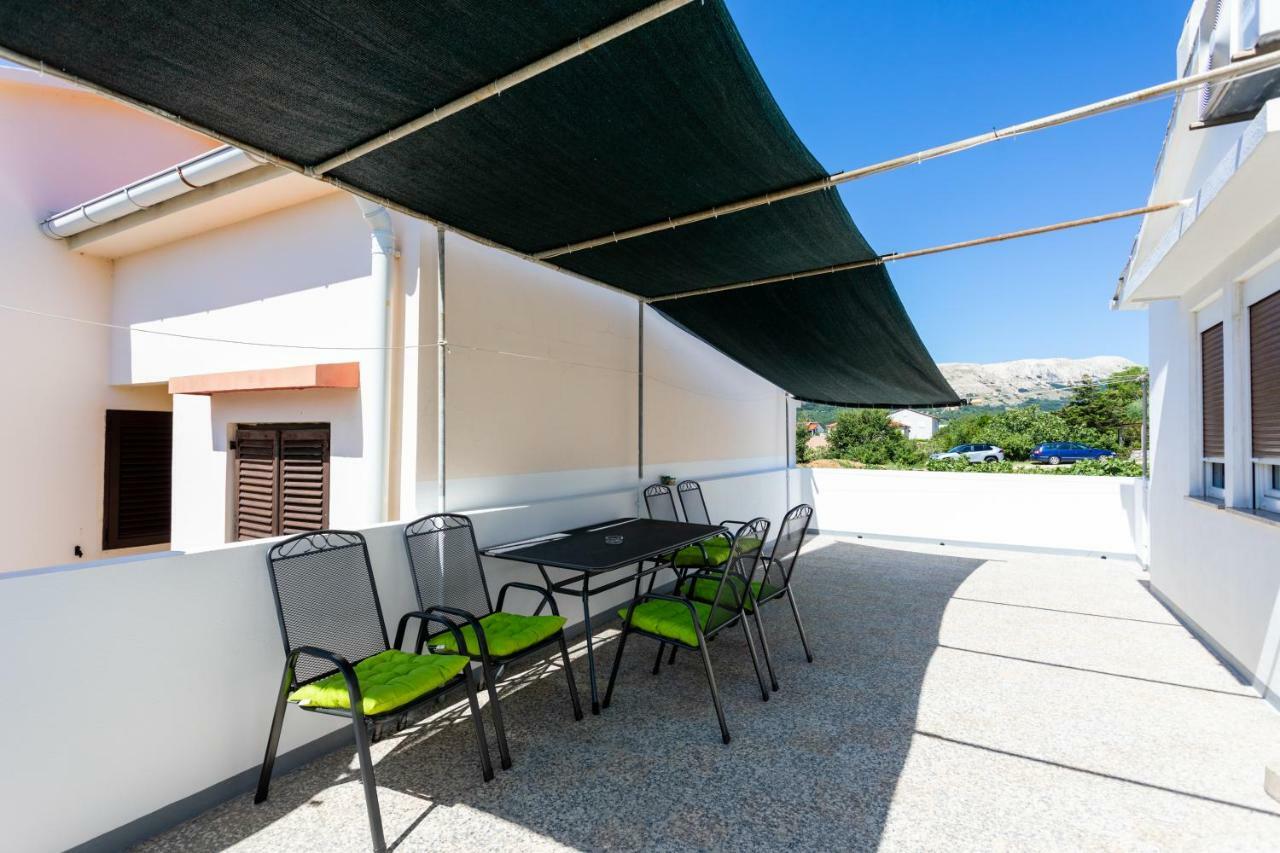 Rooms & Studio Apartment Mira Baška Esterno foto